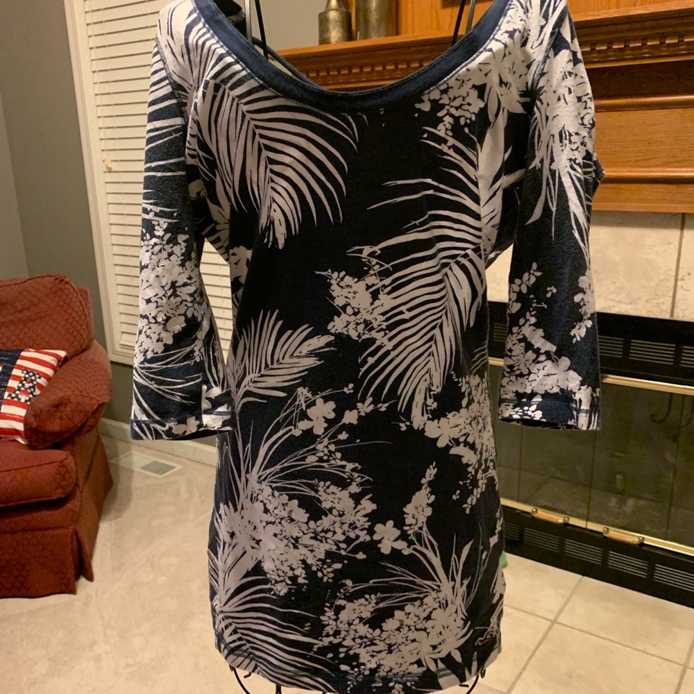 Tight tropical hollister dress